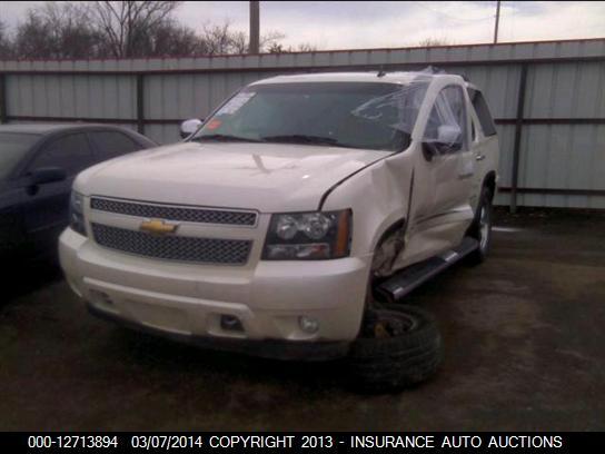 1GNSKCE04BR319999 2011 CHEVROLET TAHOE K1500 photo no. 2