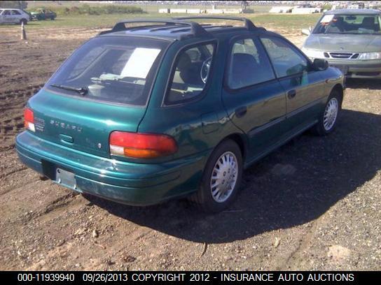 JF1GF43551H800071 2001 SUBARU IMPREZA photo no. 4