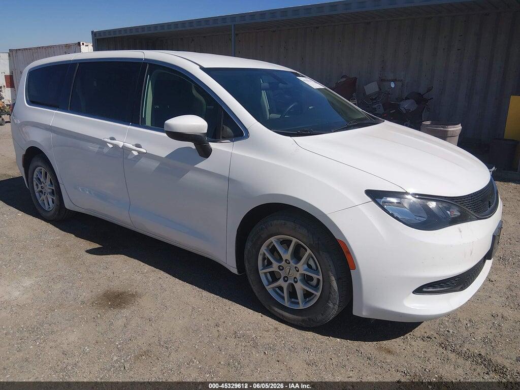 2C4RC1CG3MR577677 2021 CHRYSLER VOYAGER photo no. 1