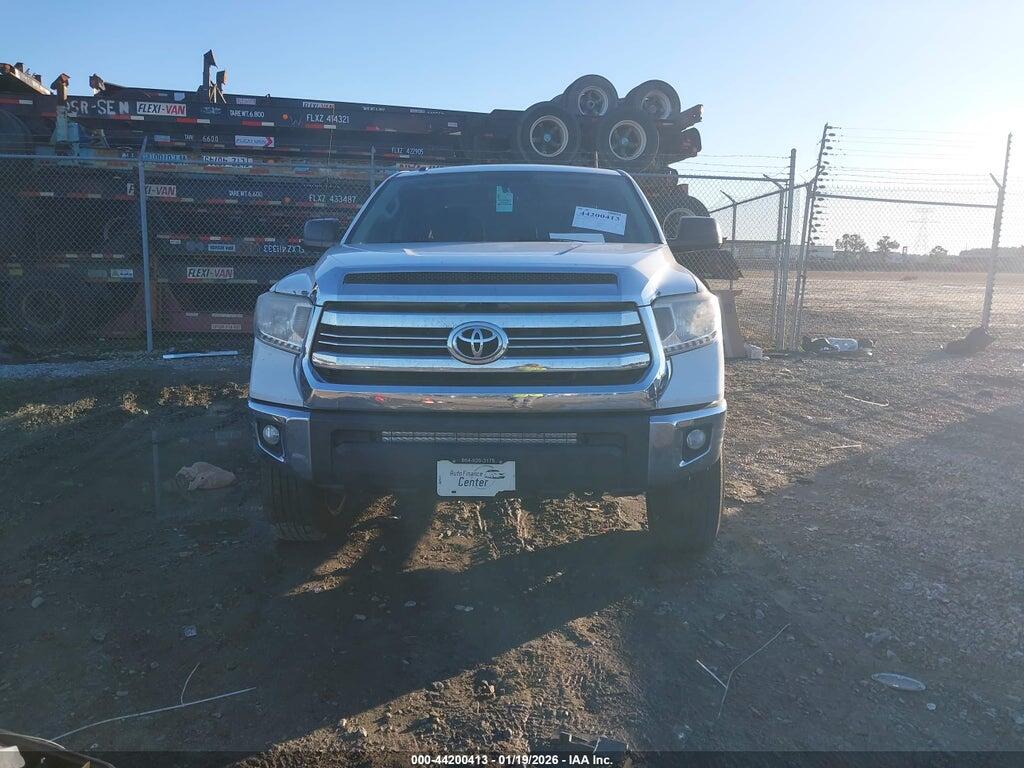 5TFDW5F17HX590827 2017 TOYOTA TUNDRA photo no. 12