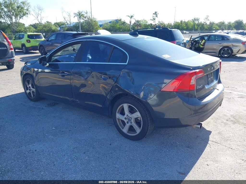 YV1612FS4D2186139 2013 VOLVO S60 photo no. 3