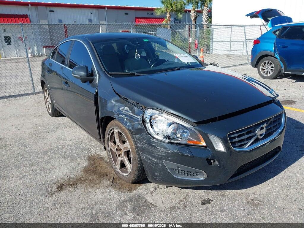 YV1612FS4D2186139 2013 VOLVO S60 photo no. 6