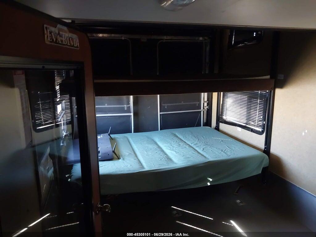 1UJCJSCV7D19B0060 2013 JAY RV M-3914 photo no. 8