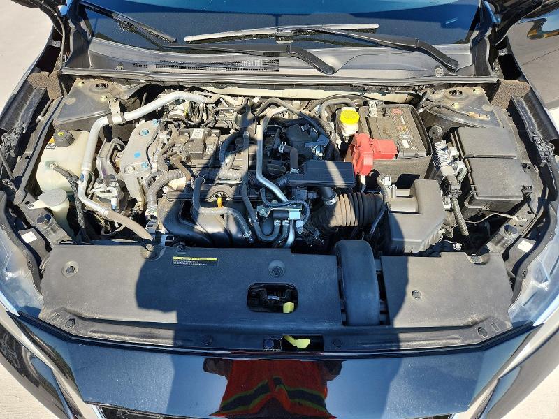 2022 NISSAN SENTRA SR — Фото 11 из 12