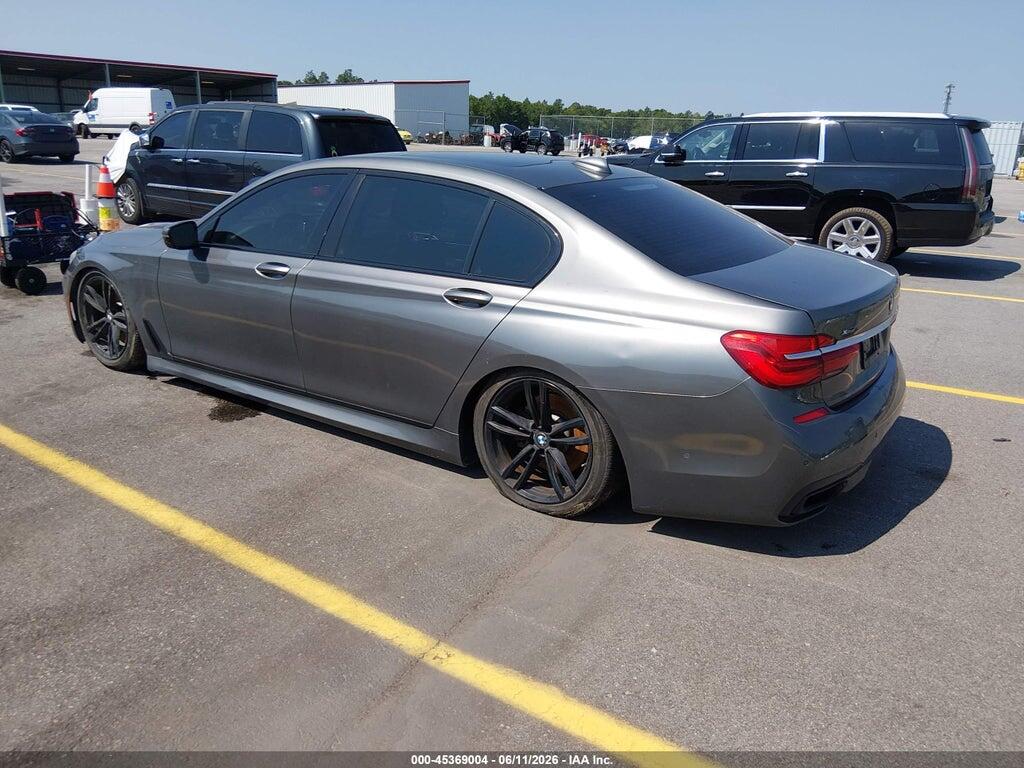 WBA7F2C33HG422777 2017 BMW ALPINA B7 photo no. 3
