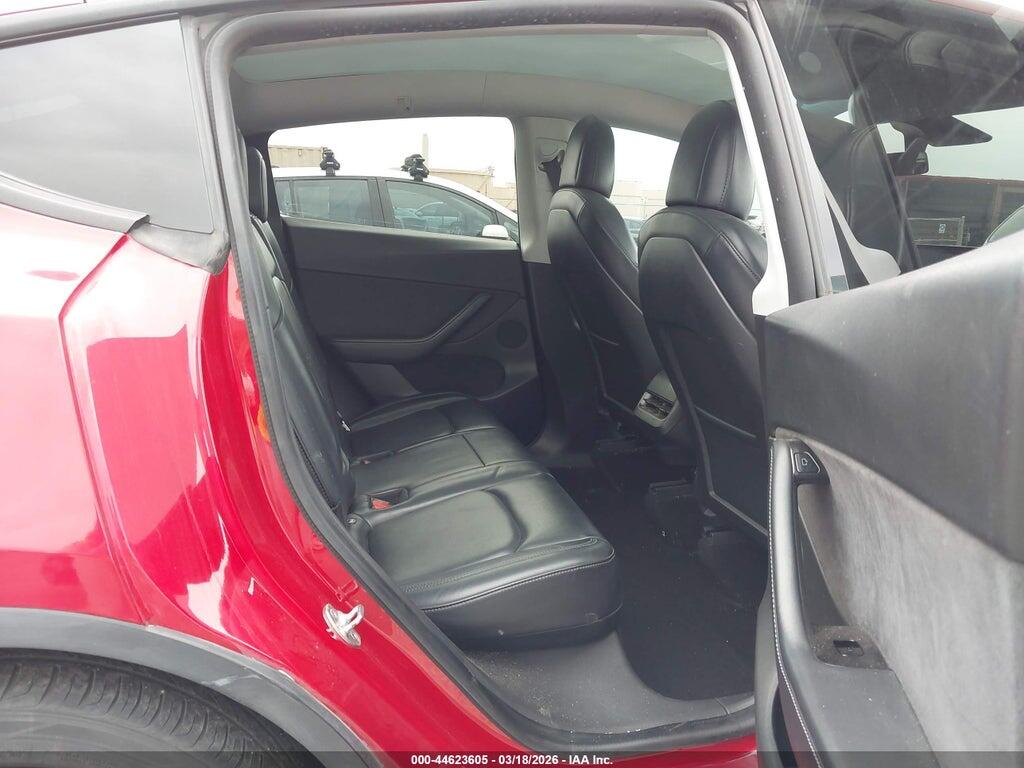 5YJYGDEE8MF084621 2021 TESLA MODEL Y photo no. 8