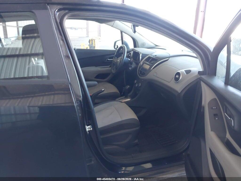 3GNCJPSB9FL252012 2015 CHEVROLET TRAX photo no. 5