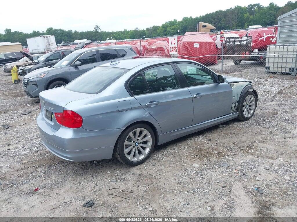 WBAPH7G58BNN07944 2011 BMW 328I photo no. 4