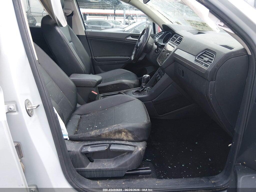 3VV3B7AX5JM214428 2018 VOLKSWAGEN TIGUAN photo no. 5