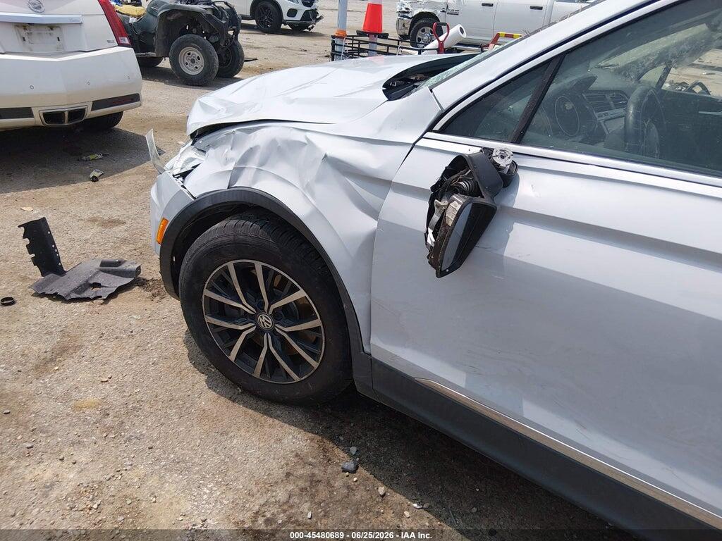 3VV3B7AX5JM214428 2018 VOLKSWAGEN TIGUAN photo no. 6