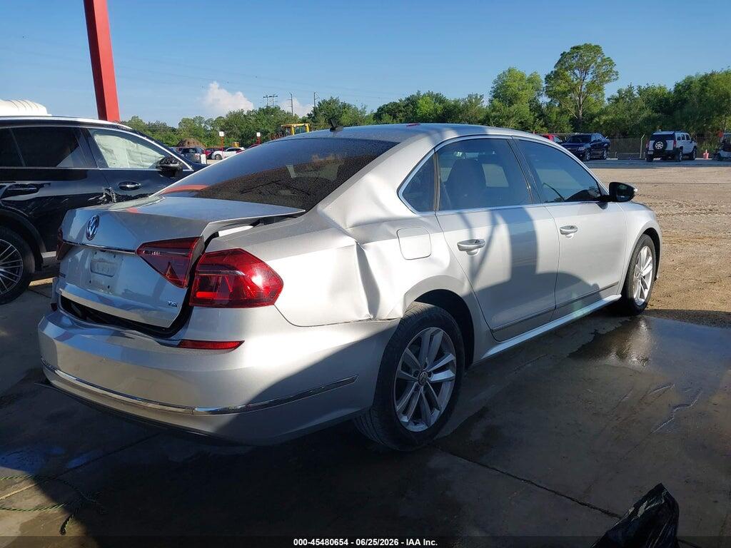 1VWAT7A39HC043692 2017 VOLKSWAGEN PASSAT photo no. 4