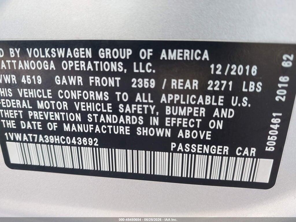 1VWAT7A39HC043692 2017 VOLKSWAGEN PASSAT photo no. 9