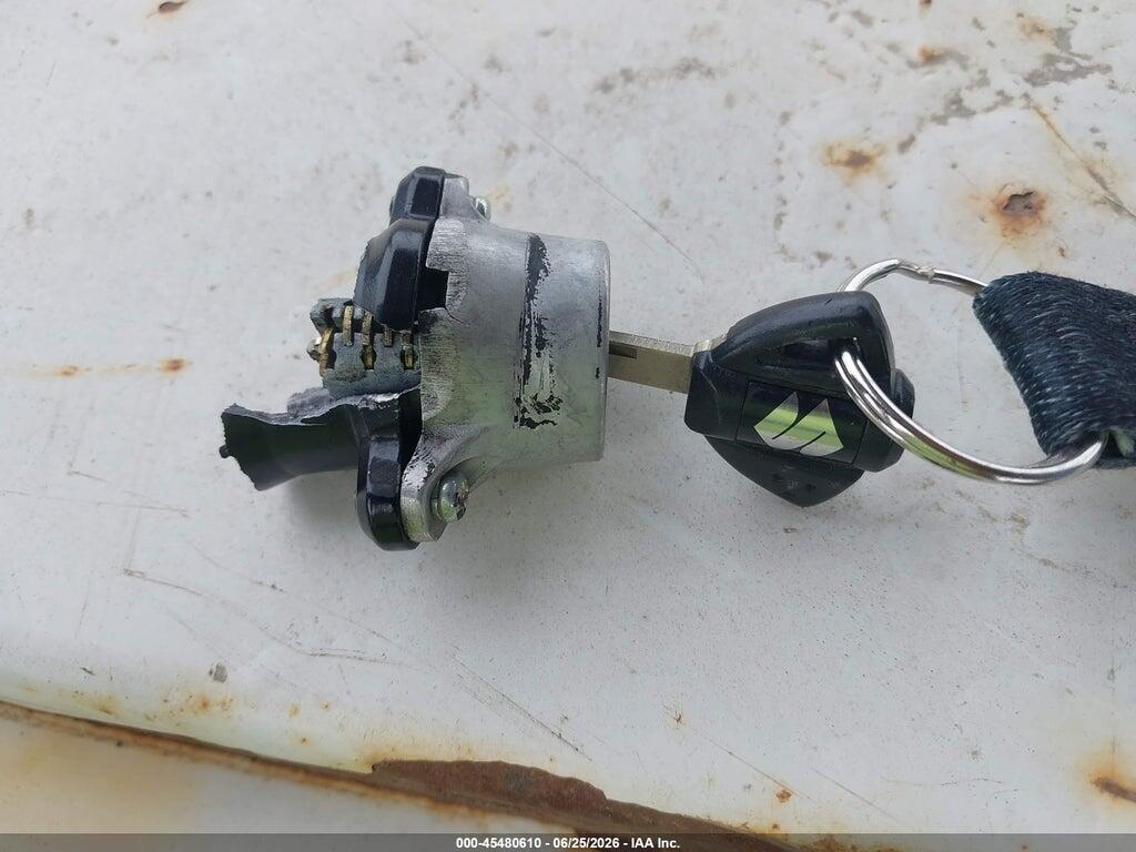 JS1EM13B5S7100371 2025 SUZUKI GSX800 photo no. 11