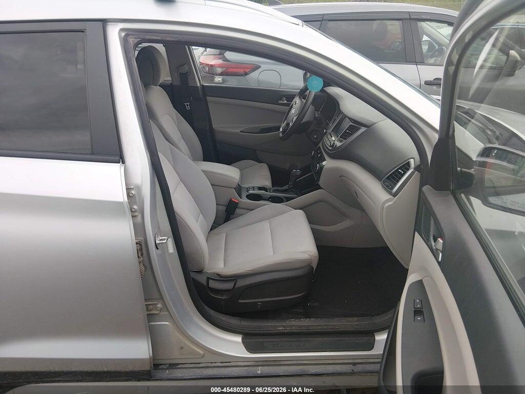 KM8J3CA46JU670849 2018 HYUNDAI TUCSON photo no. 5