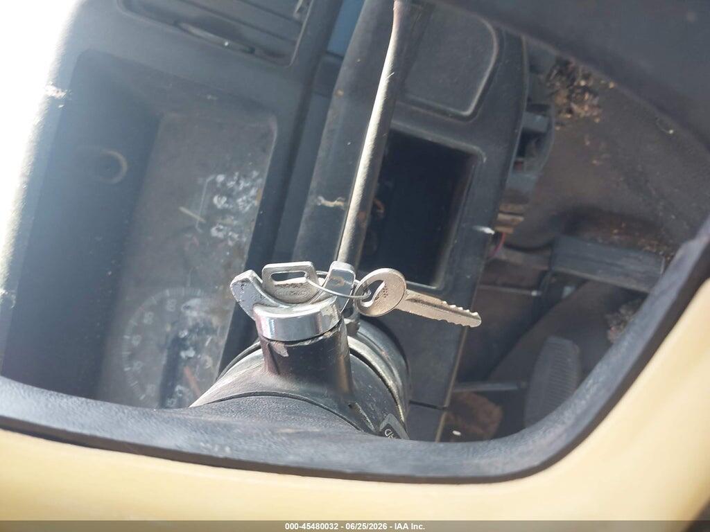 1FTHX25L2HKB06379 1987 FORD F250 photo no. 11