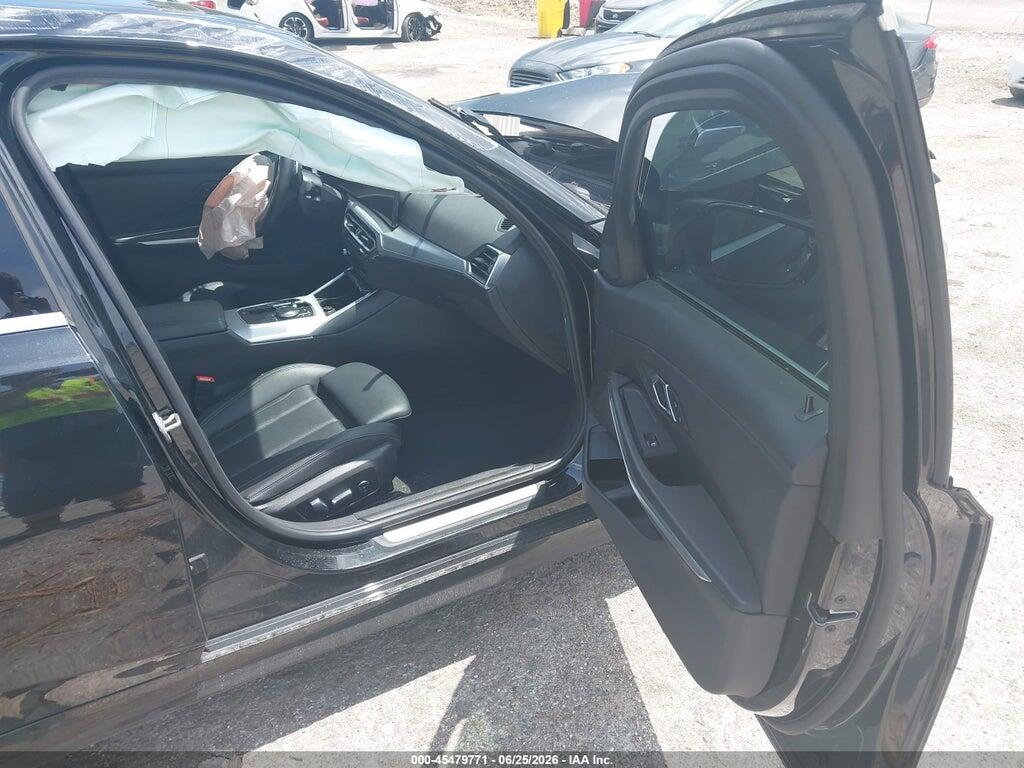 3MW69FF00R8D84520 2024 BMW 330I photo no. 5