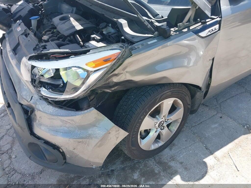 KNDJN2A22H7441407 2017 KIA SOUL photo no. 6