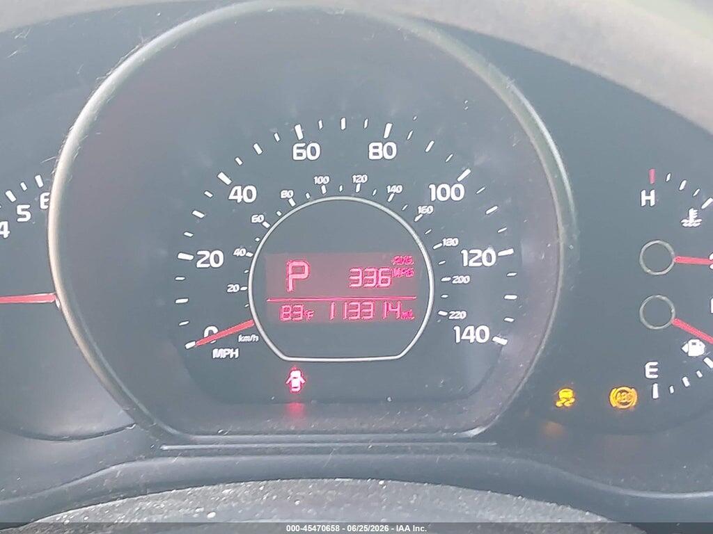KNDJN2A22H7441407 2017 KIA SOUL photo no. 7