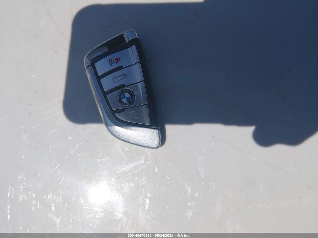 WBA7E2C59GG738526 2016 BMW 740I photo no. 11