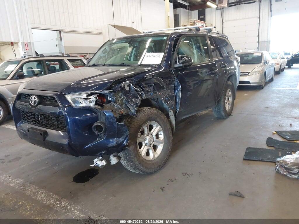 JTEBU5JR8K5688984 2019 TOYOTA 4RUNNER photo no. 2