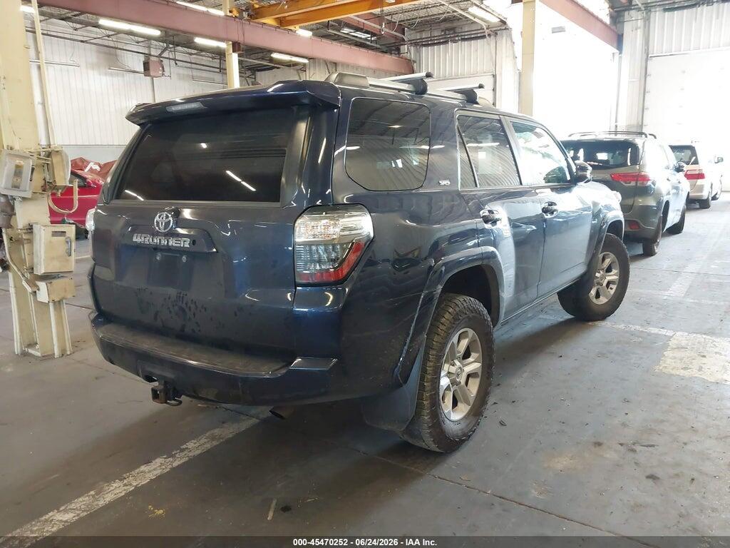 JTEBU5JR8K5688984 2019 TOYOTA 4RUNNER photo no. 4