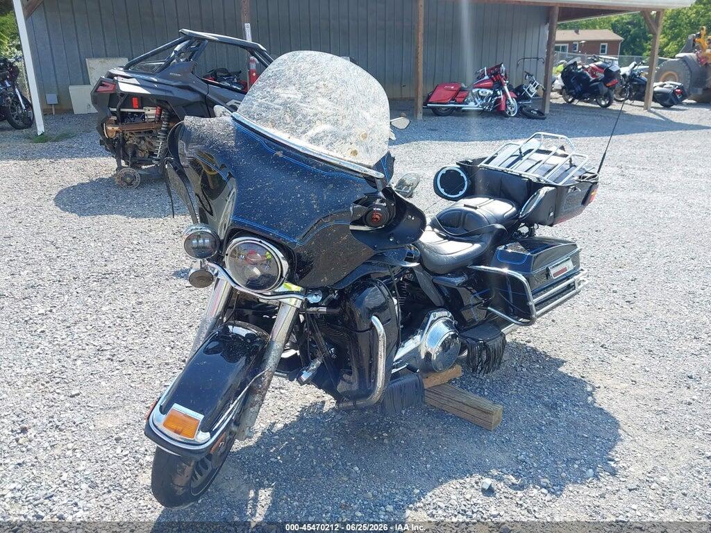 1HD1FL412AB634308 2010 HARLEY-DAVIDSON FLHTCU photo no. 2