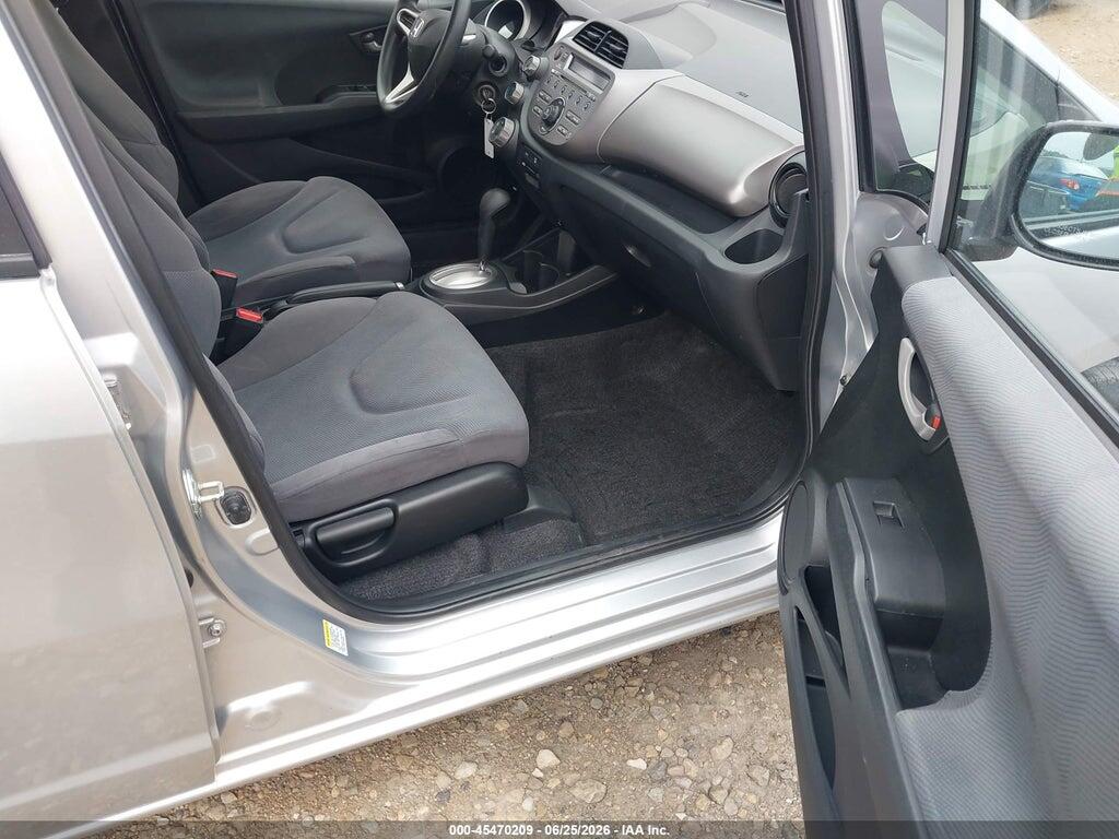 JHMGE8H32DC026342 2013 HONDA FIT photo no. 5