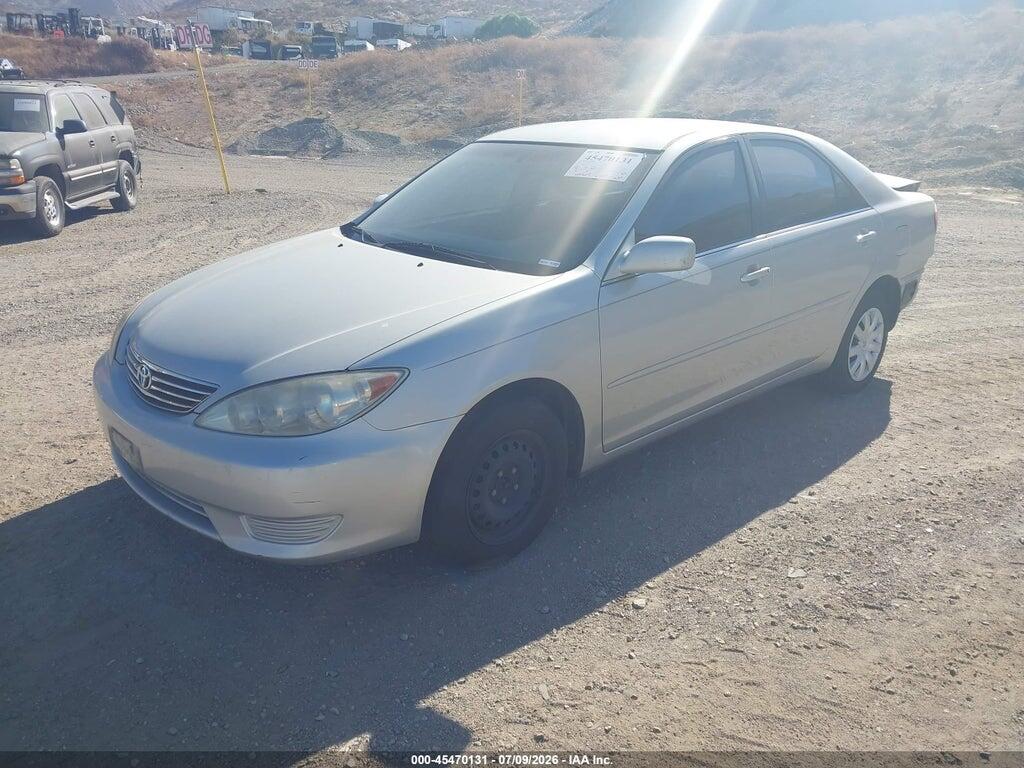 4T1BE32K45U381776 2005 TOYOTA CAMRY photo no. 2