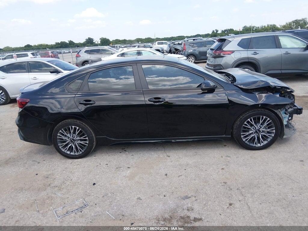 3KPF54AD8PE623520 2023 KIA FORTE photo no. 12