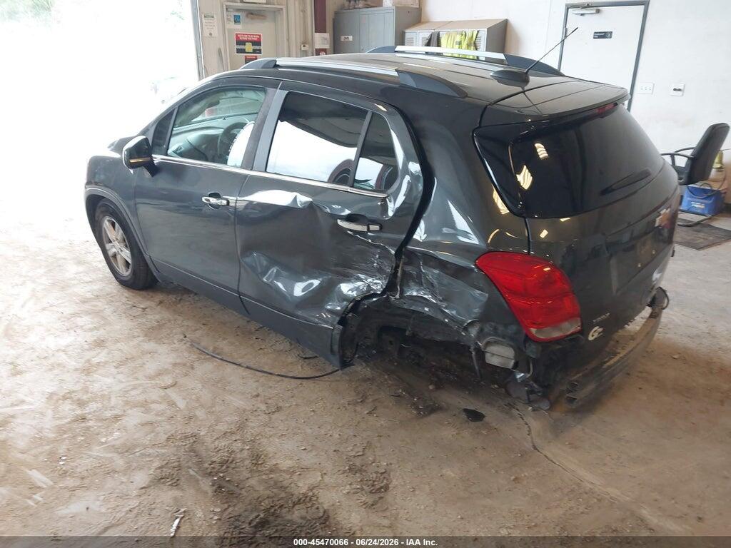3GNCJLSB1HL162087 2017 CHEVROLET TRAX photo no. 3