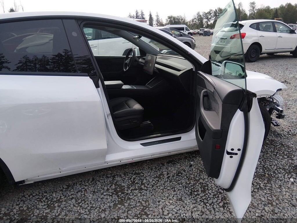 7SAYGDEE8TF426294 2026 TESLA MODEL Y photo no. 5