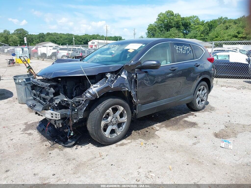 7FARW2H86JE028680 2018 HONDA CR-V photo no. 2