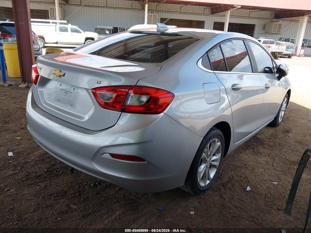 1G1BE5SM4K7115632 2019 CHEVROLET CRUZE photo no. 4
