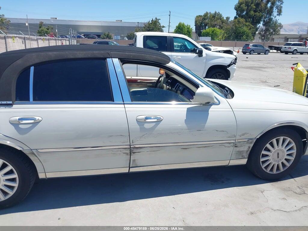 1LNHM81W25Y627697 2005 LINCOLN TOWN CAR photo no. 6