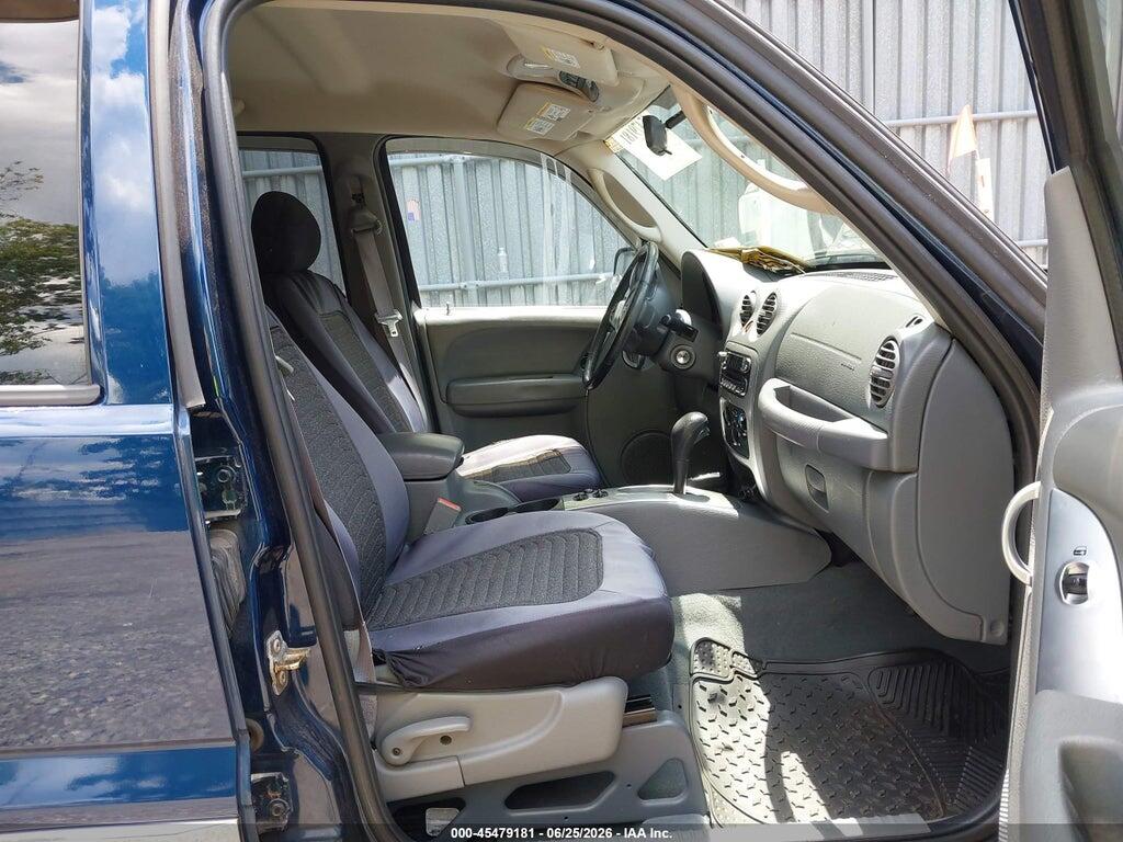 1J4GL58K45W636542 2005 JEEP LIBERTY photo no. 5