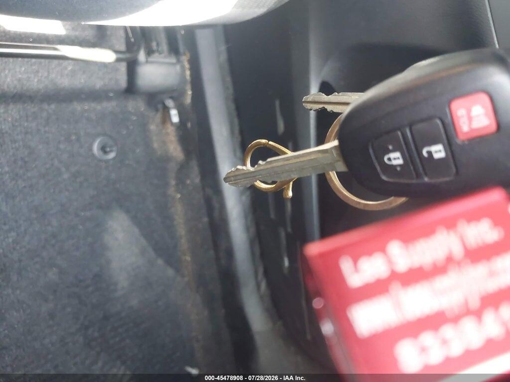 2T3ZFREV3GW267914 2016 TOYOTA RAV4 photo no. 11
