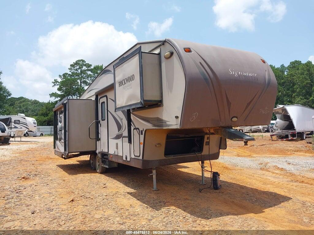 4X4FRLE23D1846127 2013 ROCKWOOD SIGNATURE ULTRA LITE photo no. 1