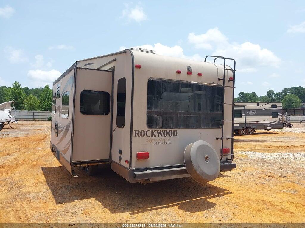 4X4FRLE23D1846127 2013 ROCKWOOD SIGNATURE ULTRA LITE photo no. 3