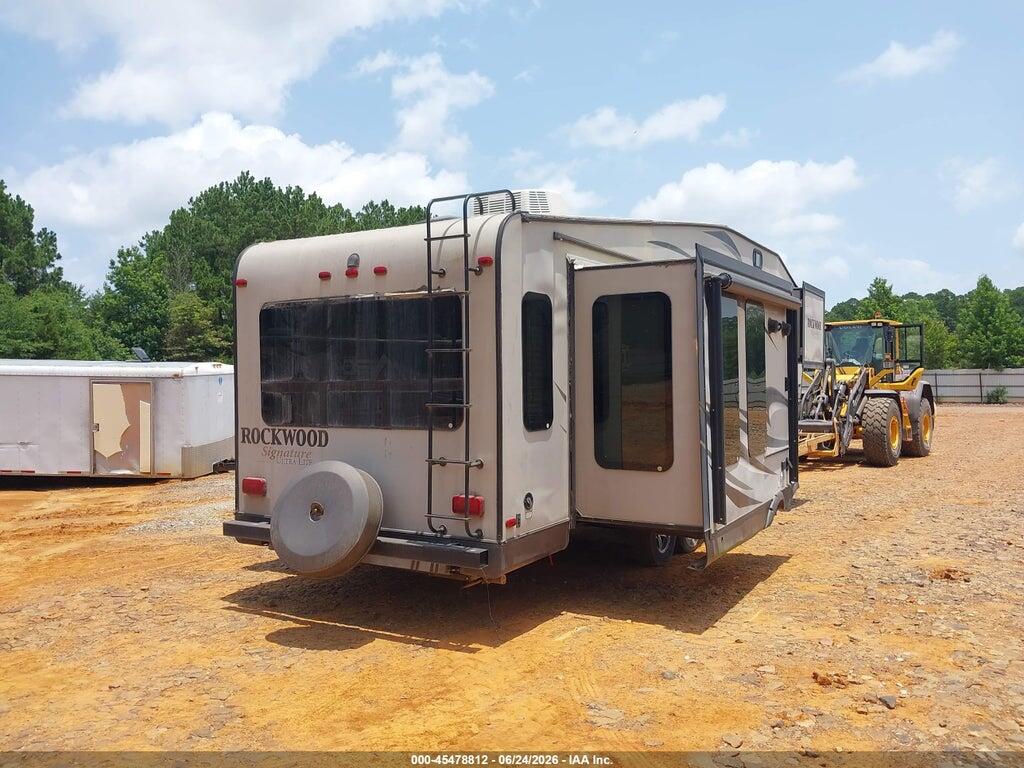 4X4FRLE23D1846127 2013 ROCKWOOD SIGNATURE ULTRA LITE photo no. 4