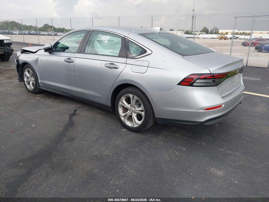 1HGCY1F2XRA060610 2024 HONDA ACCORD photo no. 3