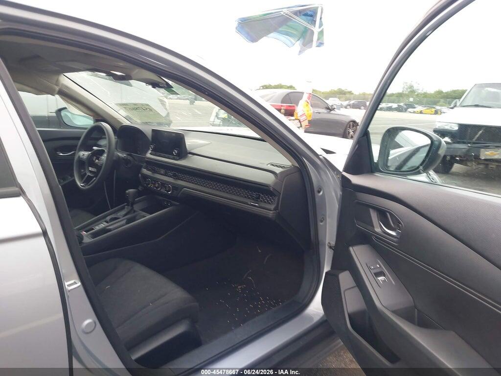 1HGCY1F2XRA060610 2024 HONDA ACCORD photo no. 5