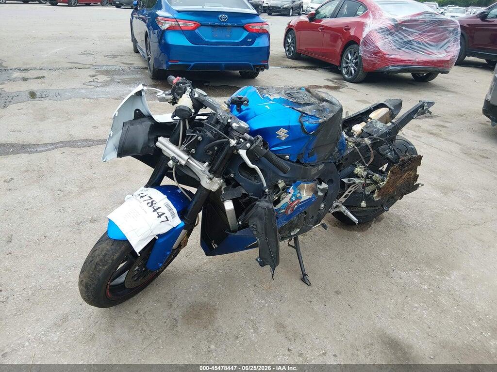 JS1GT78A6D2102399 2013 SUZUKI GSX-R1000 photo no. 2