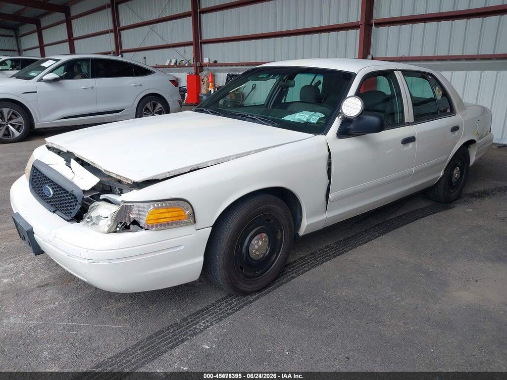 2FAFP71W43X171833 2003 FORD CROWN VICTORIA photo no. 2