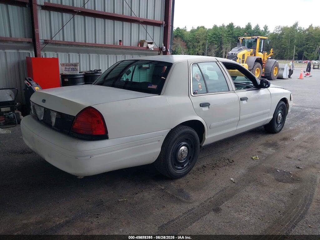 2FAFP71W43X171833 2003 FORD CROWN VICTORIA photo no. 4