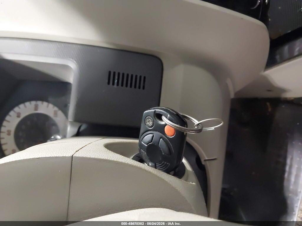 4F2CZ02Z28KM11219 2008 MAZDA TRIBUTE photo no. 11