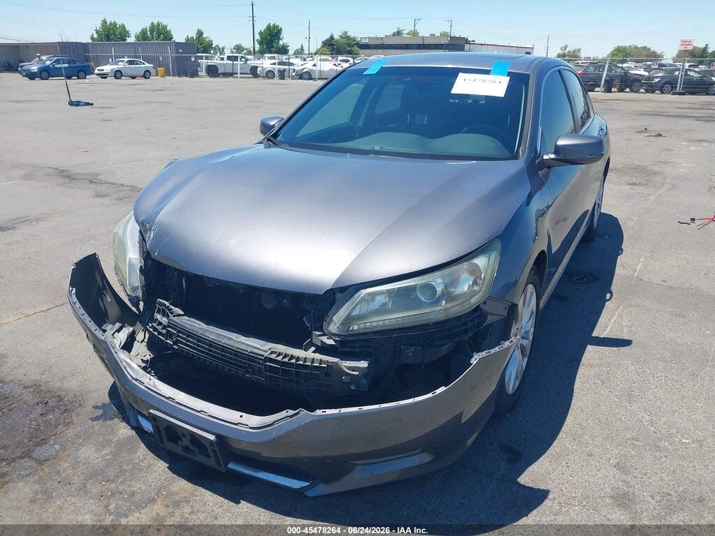 1HGCR2F8XDA090738 2013 HONDA ACCORD photo no. 2