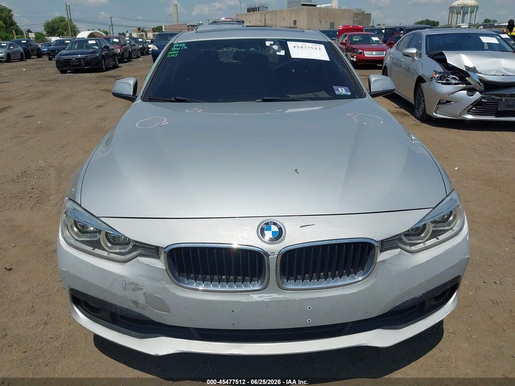 WBA8A3C51JA357995 2018 BMW 320I photo no. 12