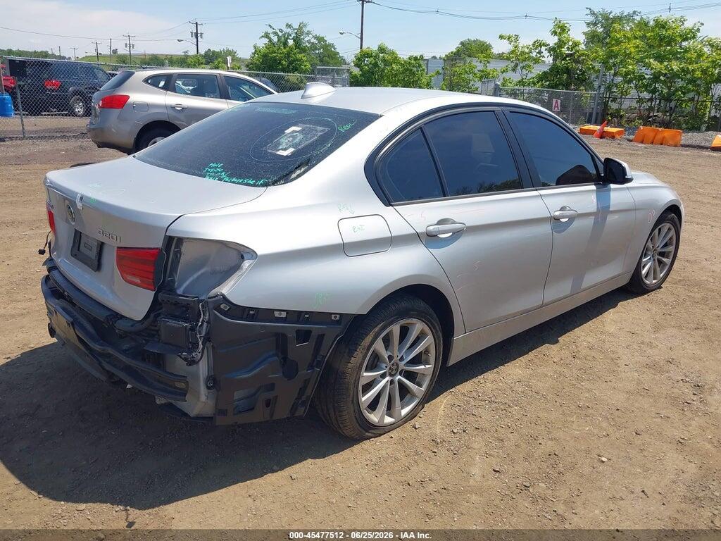 WBA8A3C51JA357995 2018 BMW 320I photo no. 4