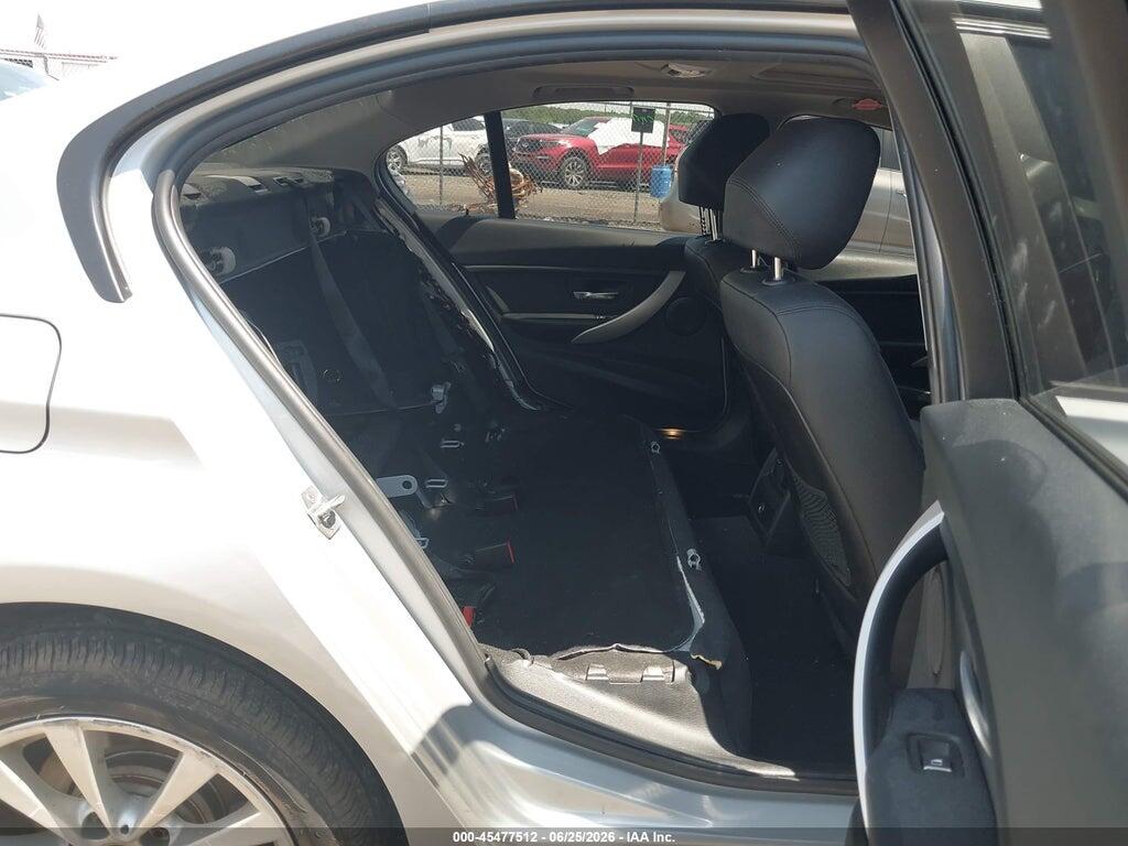 WBA8A3C51JA357995 2018 BMW 320I photo no. 8