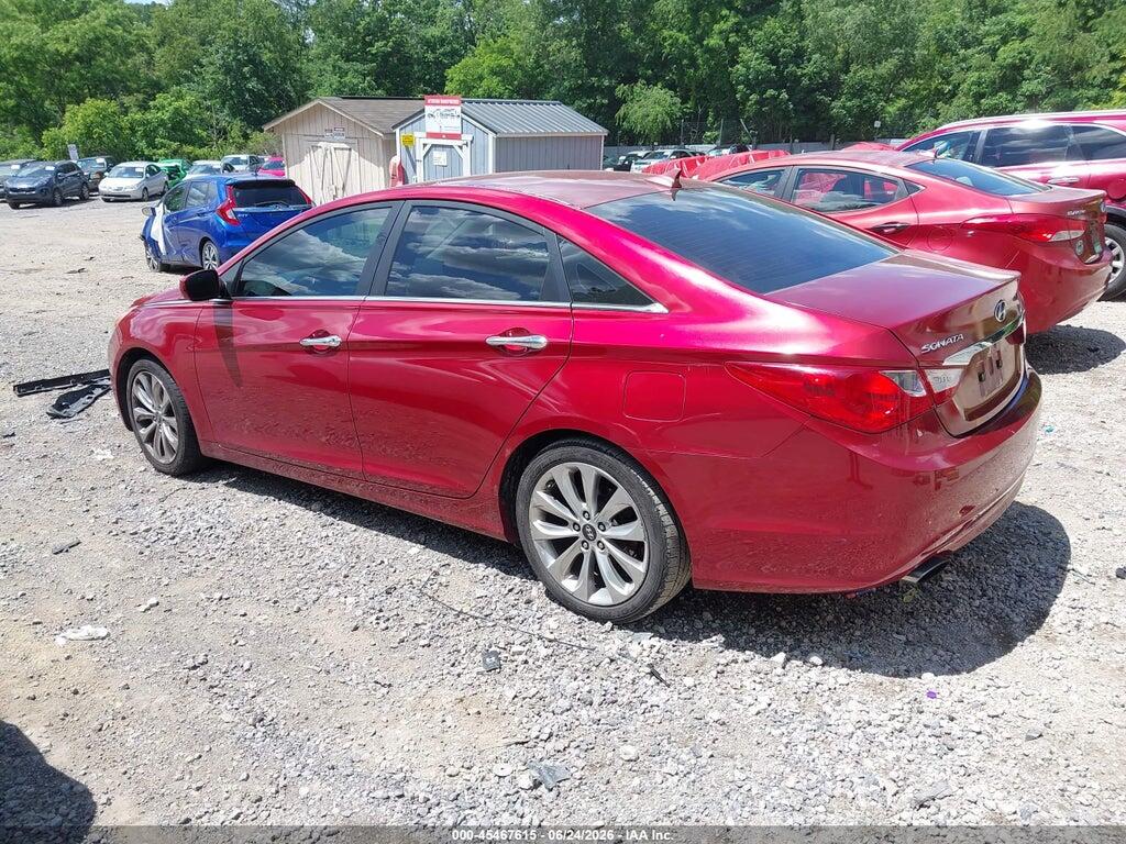 5NPEC4AC2BH001427 2011 HYUNDAI SONATA photo no. 3